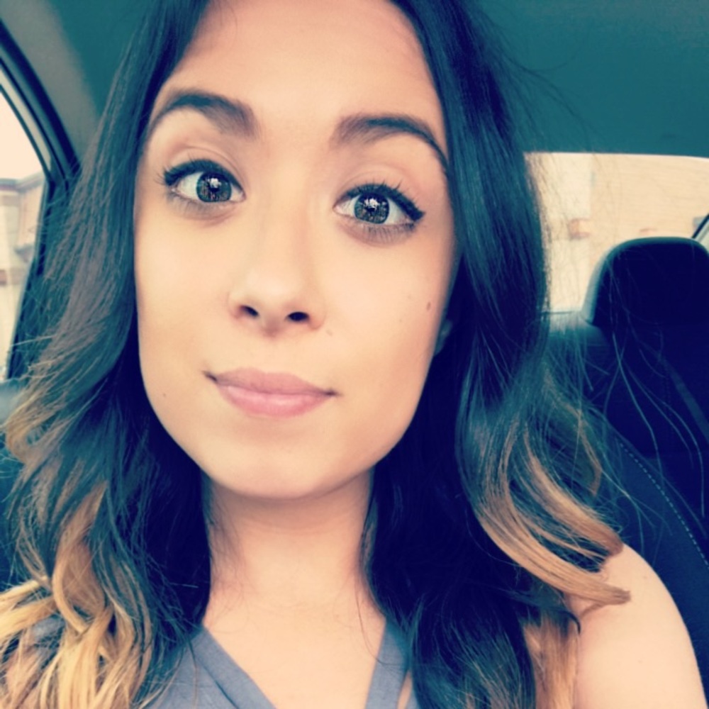 Meet your Posher, Valeria